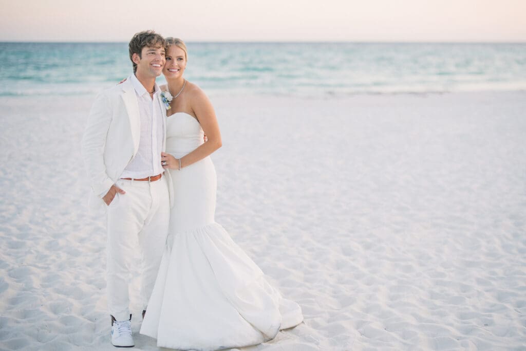 wedding couple on beach